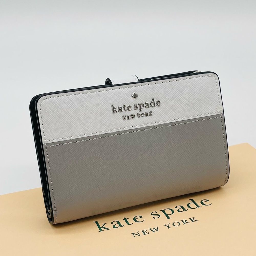 Kate Spade Medium Colorblock Compact Bifold Wallet - Picture 2 of 9